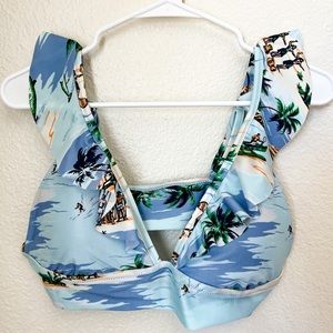 NWOT Aerie Hawaiian Print Bikini Top